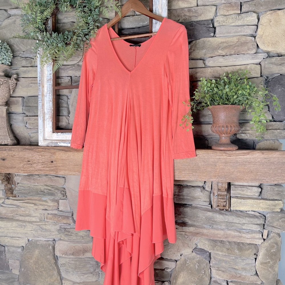 Boutique handkerchief hem dress